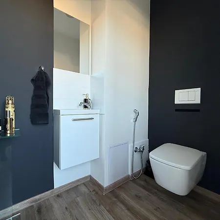 Apartment Luxusny S Dokonalym Vyhladom A Velkou Terasou