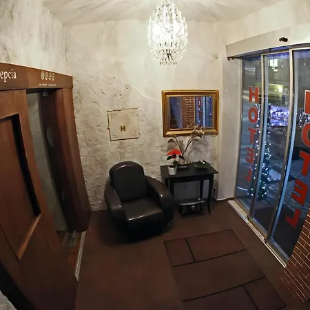 Apartman Penthouse Centrum S Dokonalym Vyhladom A Velkou Terasou *