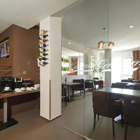 Luxusny S Dokonalym Vyhladom A Velkou Terasou *