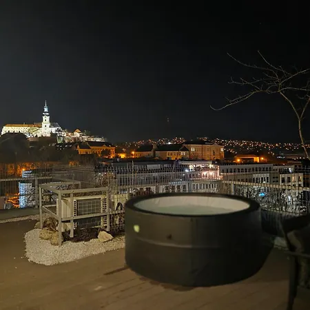 Penthouse Centrum S Dokonalym Vyhladom A Velkou Terasou *