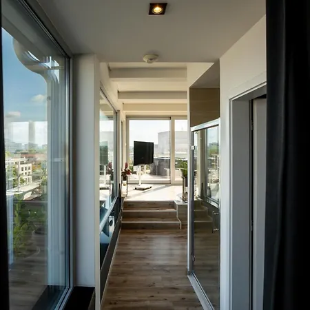 Appartamento Penthouse Centrum S Dokonalym Vyhladom A Velkou Terasou *