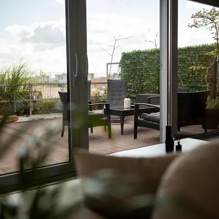 Penthouse Centrum S Dokonalym Vyhladom A Velkou Terasou * Nitra