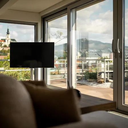 Penthouse Centrum S Dokonalym Vyhladom A Velkou Terasou