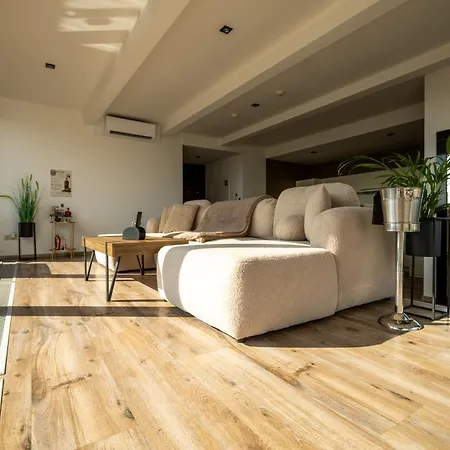 Penthouse Centrum S Dokonalym Vyhladom A Velkou Terasou