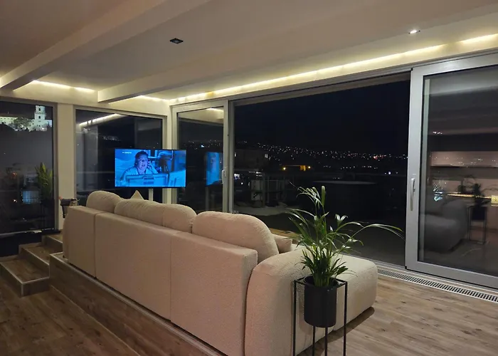 Penthouse Centrum S Dokonalym Vyhladom A Velkou Terasou Apartment Nitra